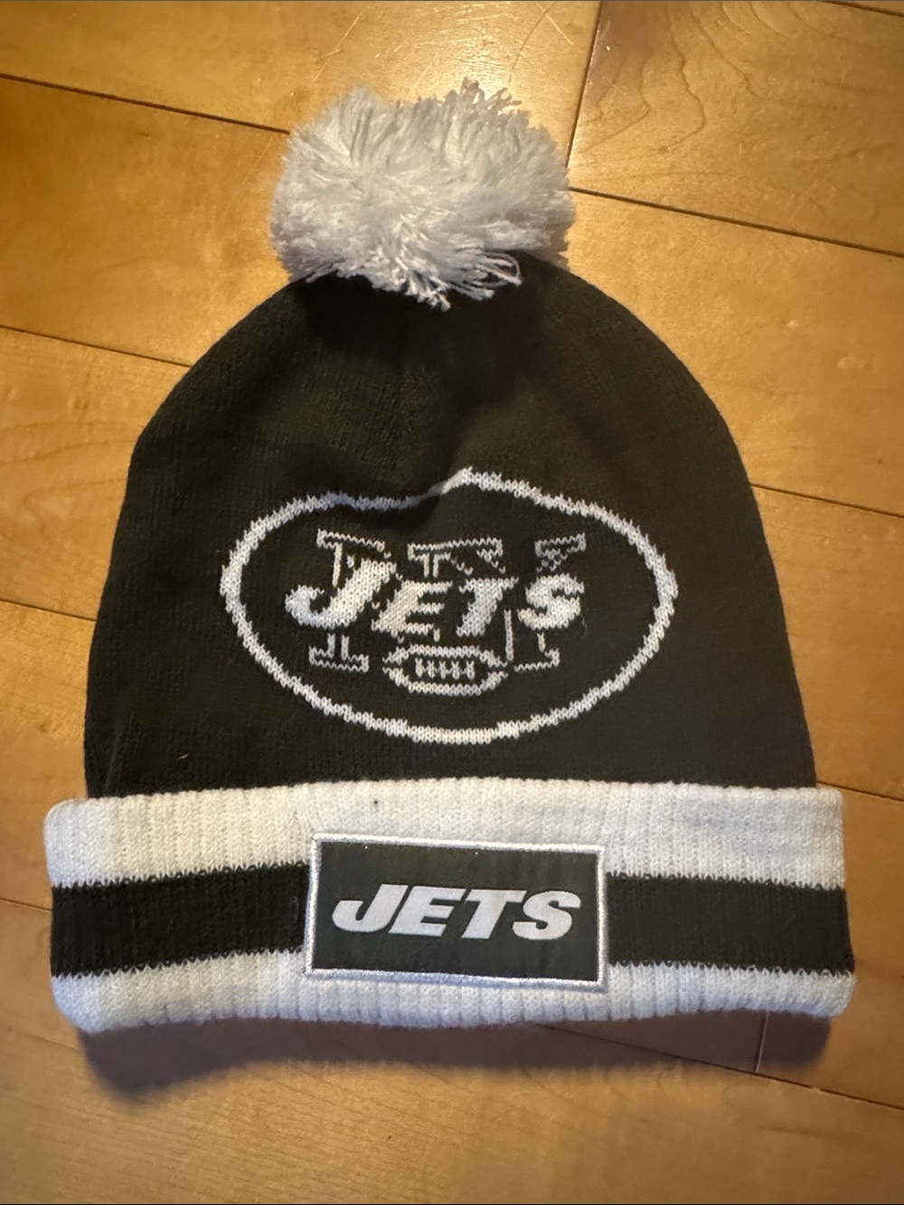 Bud Light New York Jets Olive & White Pom Beanie - Picture 1 of 2